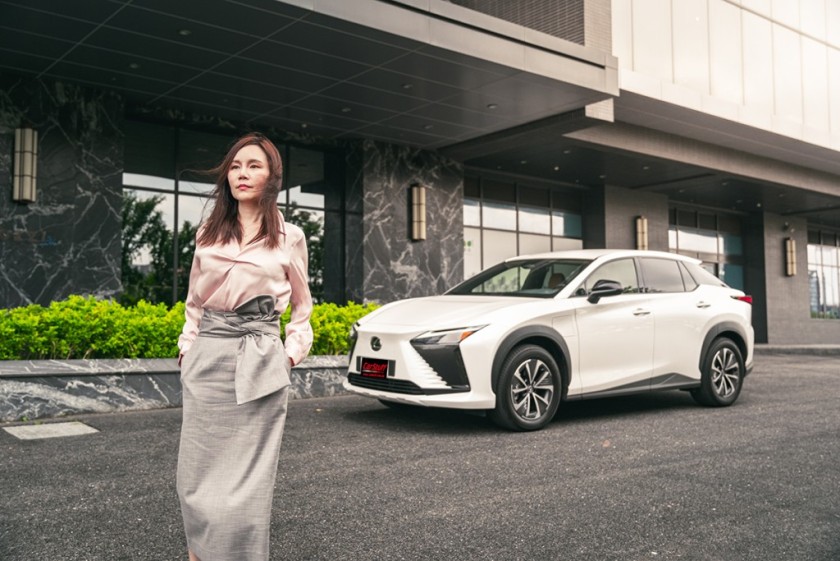 當電車不再冰冷、更有溫度的純電體驗，Lexus RZ 450e